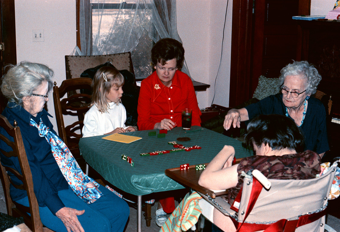 Grandma, Scherre, Mom, Beanie, Opal (1971)