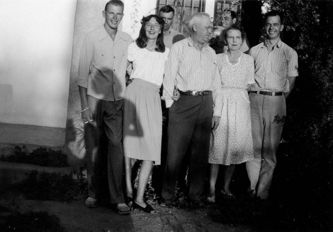 Taffy's Family (1947)